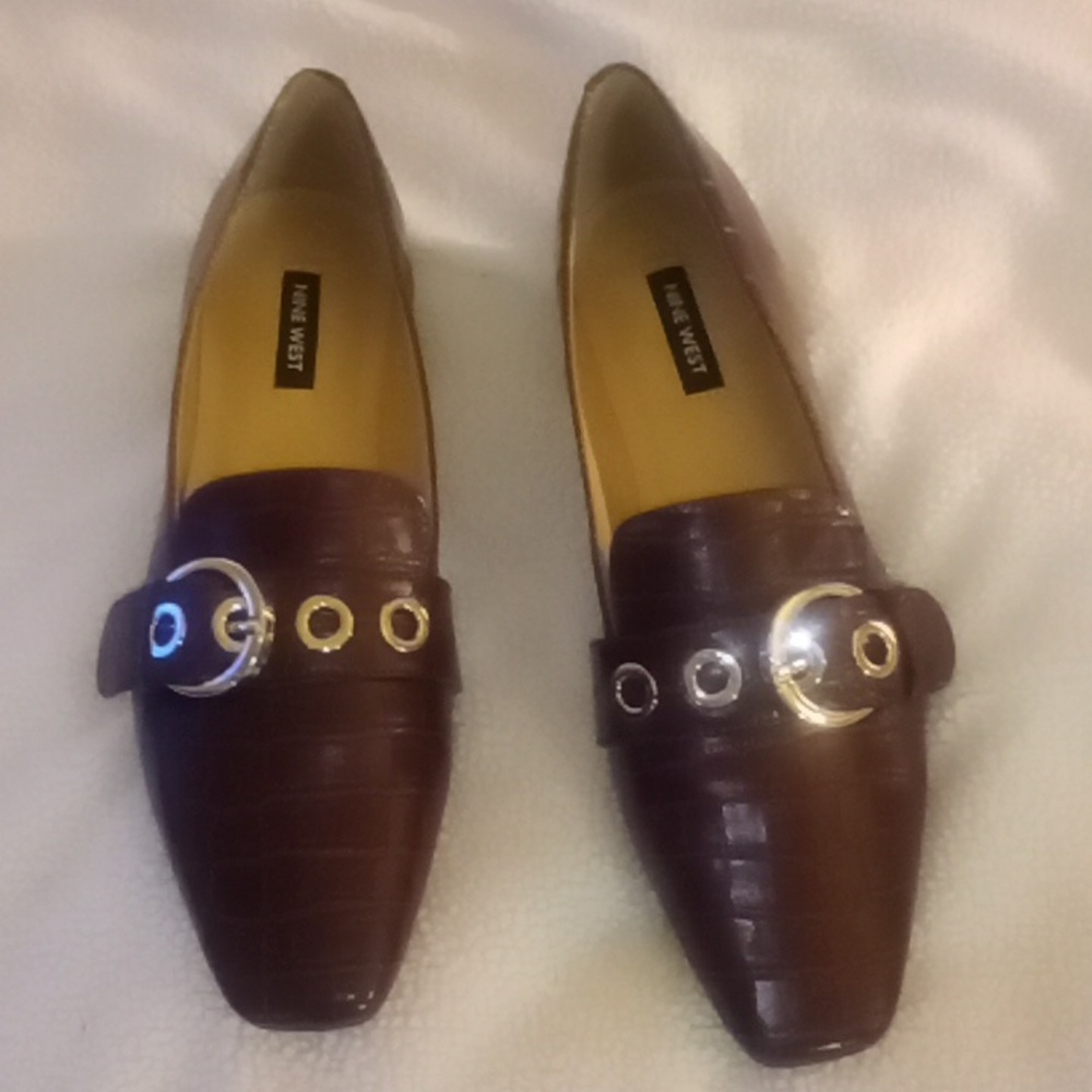 Nine West Dark Brown Loafers (burgundy undertone